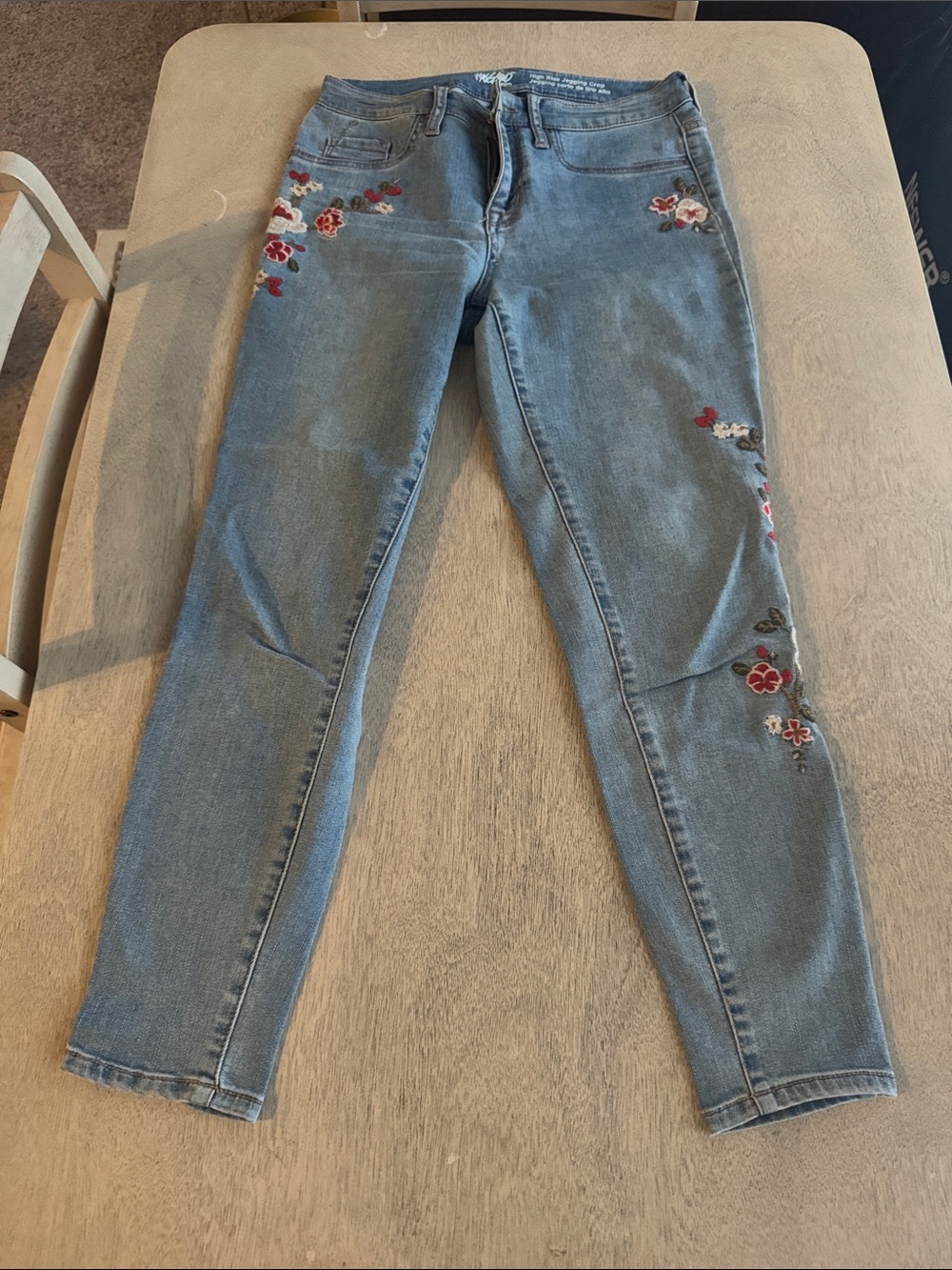 Mossimo Denim Embroidered Light Blue Jeggings